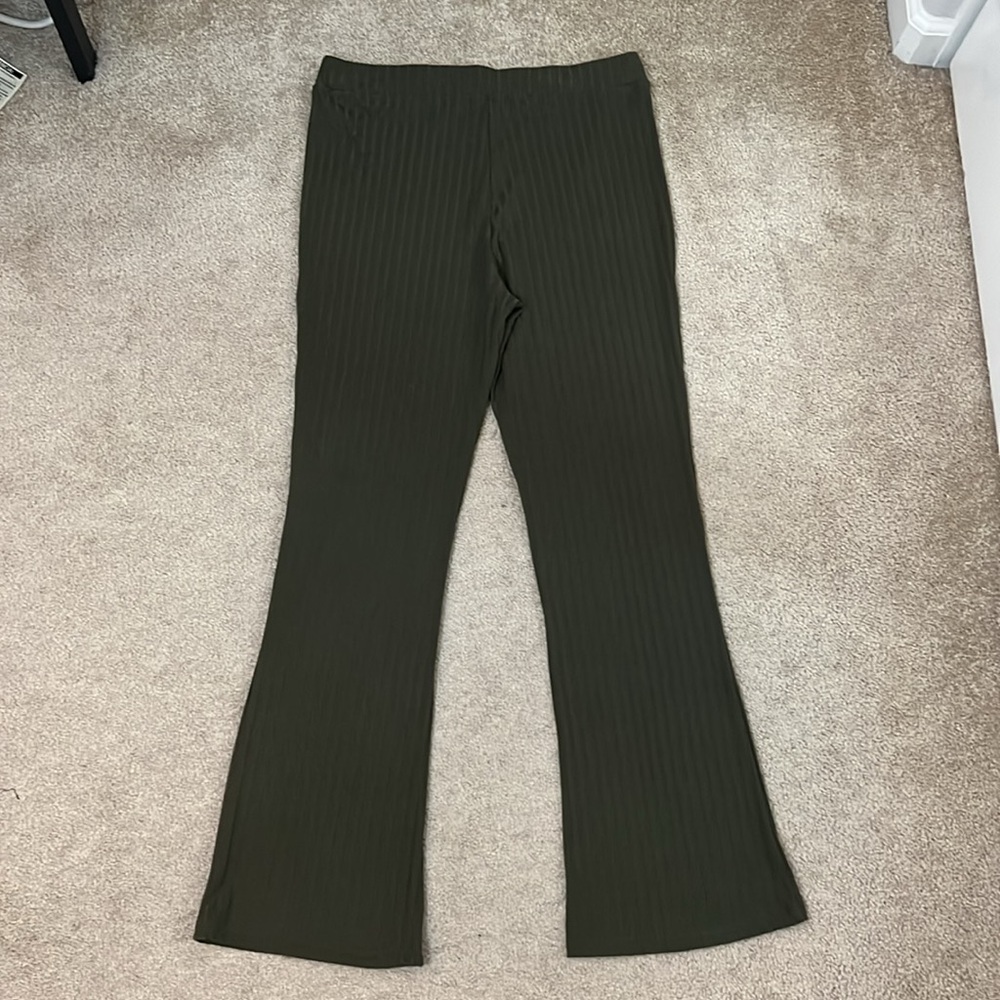 BP. ribbed knit pants from Nordstrom Ribbed Bootcut Flate Pants Size Large - Picture 8 of 8